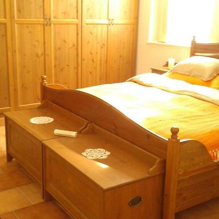 Resort La Tulipe Noire Cegledbercel Ngoại thất bức ảnh